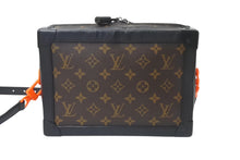 Load image into Gallery viewer, LOUIS VUITTON ルイヴィトン 19SS ヴァージルアブロー ショルダーバッグ モノグラムソーラーレイ ソフトトランク M44427 美品 中古 4c075964