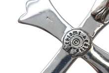 画像をギャラリービューアに読み込む, 極美品 CHROME HEARTS クロムハーツ ラージクロス ♯5ダガー キーリング チャーム 重量約51.5g シルバー925 中古 4c076083