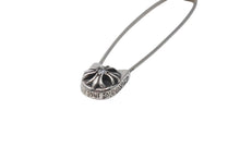 画像をギャラリービューアに読み込む, CHROME HEARTS クロムハーツ セーフティピン ラージ 1PD ペンダントトップ チャーム 重量約4.1g パヴェダイヤモンド 美品 中古 4c076112