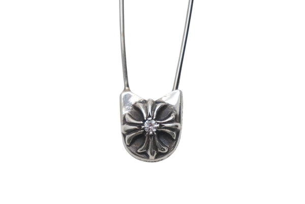 CHROME HEARTS クロムハーツ セーフティピン ラージ 1PD ペンダントトップ チャーム 重量約4.1g パヴェダイヤモンド 美品 中古 4c076112