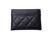 Load image into Gallery viewer, CHANEL シャネル ラムスキン タイムクラシック マトラッセ カードケース ブラック シルバー金具 28番台 美品 中古 4c076221