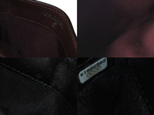 Load image into Gallery viewer, CHANEL シャネル ラムスキン タイムクラシック マトラッセ カードケース ブラック シルバー金具 28番台 美品 中古 4c076221