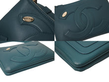 Load image into Gallery viewer, 極美品 CHANEL シャネル ウエストポーチ ウエストバッグ ベルトバッグ 27番台 ココマーク ラムスキン ブルー ゴールド金具 中古 4c076227