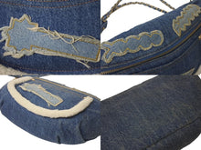 Load image into Gallery viewer, CHANEL シャネル デニムウエストポーチ ココチャーム ココマーク 28番台 インディゴブルー ゴールド金具 美品 中古 4c076229