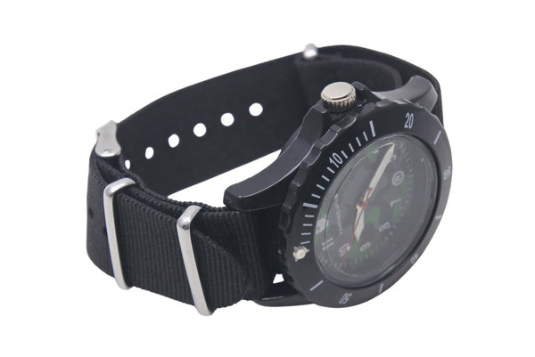 Very good condition A BATHING APE wristwatch rotating bezel camouflage pattern black green silver hardware used 4c076255