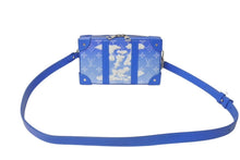 画像をギャラリービューアに読み込む, LOUIS VUITTON ルイヴィトン ソフトトランク ウォレット ショルダーバッグ M45432 モノグラム クラウズ ブルー PVC レザー シルバー金具 美品 中古 4c076279