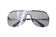 Load image into Gallery viewer, FENDI フェンディ サングラス M0098 クリア シルバー ブランドロゴ プラスチック イタリア製 美品 中古 4c076321