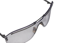 Load image into Gallery viewer, FENDI フェンディ サングラス M0098 クリア シルバー ブランドロゴ プラスチック イタリア製 美品 中古 4c076321