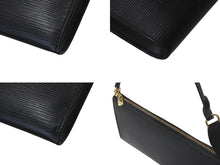 Load image into Gallery viewer, LOUIS VUITTON ルイヴィトン ポシェット アクセソワール ショルダーポーチ ワンショルダー M40632 エピ ブラック 美品 中古 4c076332