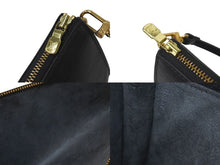 Load image into Gallery viewer, LOUIS VUITTON ルイヴィトン ポシェット アクセソワール ショルダーポーチ ワンショルダー M40632 エピ ブラック 美品 中古 4c076332