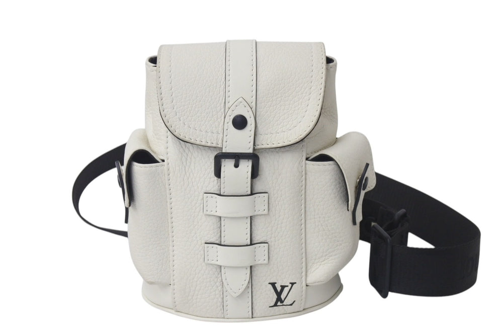 LOUIS VUITTON ルイヴィトン クリストファーXS ボディバッグ M58493 トリヨンレザー オフホワイト ブラック金具 美品 中古 4c076336