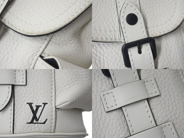 LOUIS VUITTON ルイヴィトン クリストファーXS ボディバッグ M58493 トリヨンレザー オフホワイト ブラック金具 美品 中古 4c076336