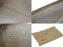 Load image into Gallery viewer, 極美品 LOUISVUITTON ルイヴィトン 村上隆 ポシェットアクセソワール ポーチ M92006 モノグラムチェリーブロッサム 中古 4c076357