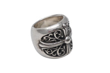 画像をギャラリービューアに読み込む, CHROME HEARTS クロムハーツ CLASSIC OVAL クラシック オーバルクロス リング 重量約41.9g サイズ18号 シルバー925 美品 中古 4c076361