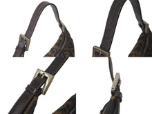 Load image into Gallery viewer, FENDI フェンディ クロワッサン ハーフムーン ワンショルダーバッグ ハンドバッグ キャンバス ブラウン シルバー金具 美品 中古 4c076363