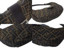 Load image into Gallery viewer, FENDI フェンディ クロワッサン ハーフムーン ワンショルダーバッグ ハンドバッグ キャンバス ブラウン シルバー金具 美品 中古 4c076363
