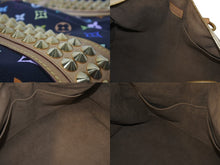Load image into Gallery viewer, LOUIS VUITTON ルイヴィトン コートニーGM 2WAY ハンドバッグ ショルダーバッグ M40261 スタッズ ブラック マルチカラー 美品 中古 4c076367