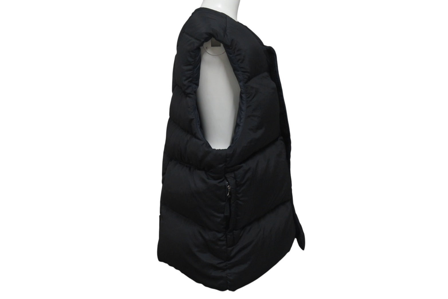 美品　STONE  ダウンベスト ブラック 楽天市場】ストーンアイランド ダウンベスト（メンズファッション）の通販