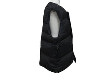 Load image into Gallery viewer, 極美品 STONE ISLAND ストーンアイランド 22AW ナイロン ダウンベスト 7715G1019 ブラック サイズL 中古 4c076381