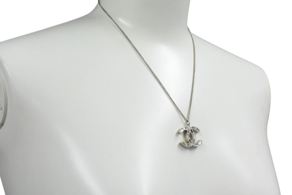 CHANEL Cocomark Necklace Weight Approx. 9.5g Total Length Approx. 44cm 10A Engraved Rhinestone Resin Silver Good Condition Used 4c076477