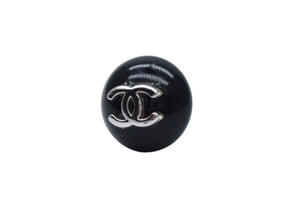 CHANEL Cocomark earrings for both ears Weight approx. 4.1g 00T engraved Silver Black Button motif Good condition Used 4c076486