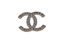 Load image into Gallery viewer, CHANEL シャネル ココマーク ピアス 両耳用 重量約2.8g A11A刻印 メタル ラインストーン ゴールド 美品 中古 4c076482