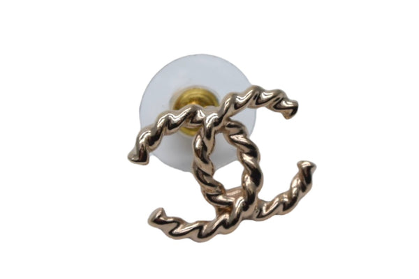 Very good condition CHANEL Coco mark earrings for one ear Weight approx. 1.8g F24P stamp Gold Metal Made in France Used 4c076496