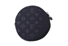 Load image into Gallery viewer, LOUIS VUITTON ルイヴィトン モノグラムサテン コントドゥフェ コインケース M92272 ブラック リンゴ 財布 小物 美品 中古 4c076540