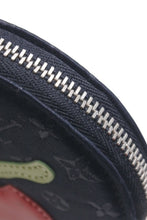 Load image into Gallery viewer, LOUIS VUITTON ルイヴィトン モノグラムサテン コントドゥフェ コインケース M92272 ブラック リンゴ 財布 小物 美品 中古 4c076540