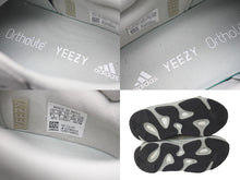 画像をギャラリービューアに読み込む, Adidas YEEZY BOOST 700 イージーブースト700 カニエウェスト ANALOG アナログ EG7596 アイボリー グリーン US7 25.5cm 中古 4c076701