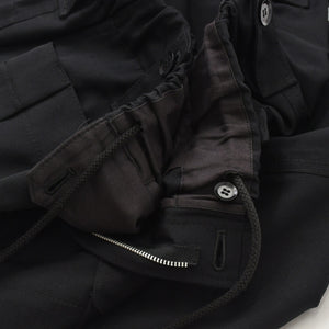 新品同様 YOHJI YAMAMOTO +NOIR ヨウジヤマモト プリュス ノアール ワイドカーゴパンツ NY-P13-100 サイズ1 ブラック 日本製 中古 4a007832