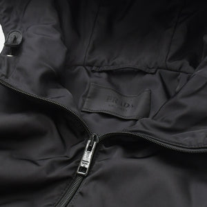 Like new PRADA Re-Nylon Anorak Parka SGC560 Triangle Plate Black M Size Black Metal Hardware Half Zip Used 4a007935