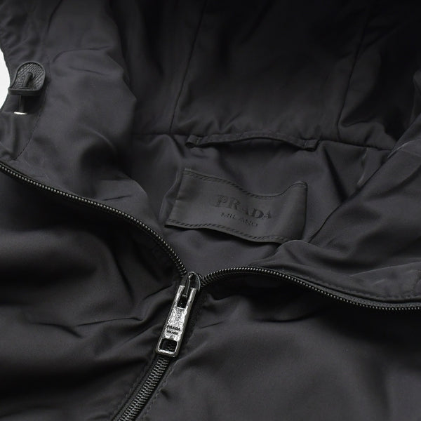 Like new PRADA Re-Nylon Anorak Parka SGC560 Triangle Plate Black M Size Black Metal Hardware Half Zip Used 4a007935