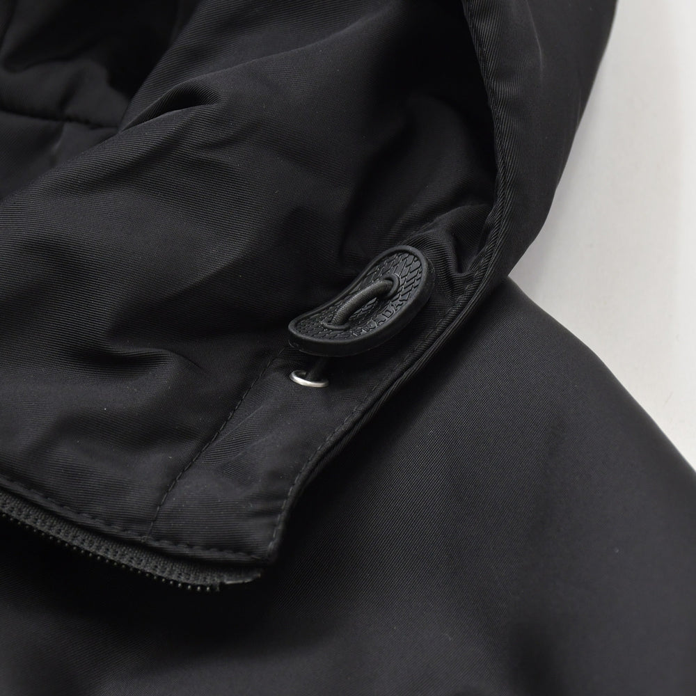 Like new PRADA Re-Nylon Anorak Parka SGC560 Triangle Plate Black M Size Black Metal Hardware Half Zip Used 4a007935