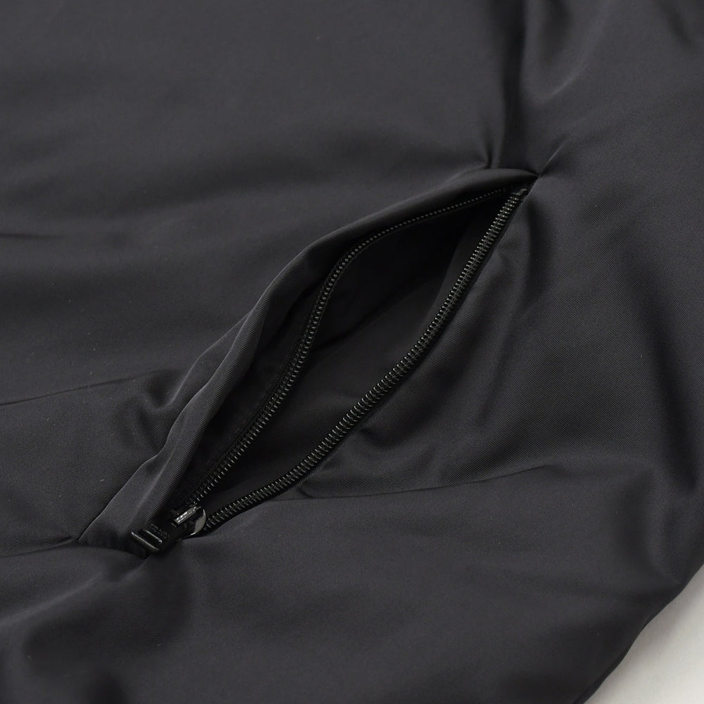 Like new PRADA Re-Nylon Anorak Parka SGC560 Triangle Plate Black M Size Black Metal Hardware Half Zip Used 4a007935