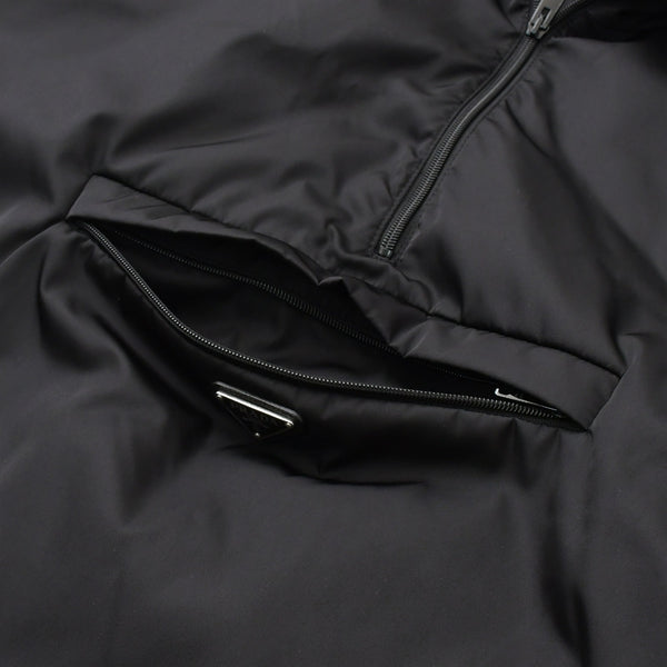 Like new PRADA Re-Nylon Anorak Parka SGC560 Triangle Plate Black M Size Black Metal Hardware Half Zip Used 4a007935