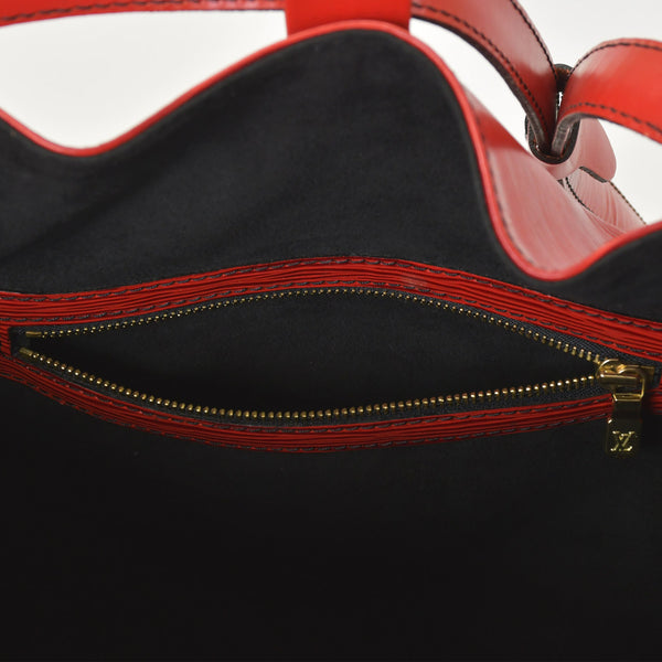 LOUIS VUITTON Epi Randonnée GM Daypack M43087 Epi Leather Gold Hardware Good Condition Used 4a000862