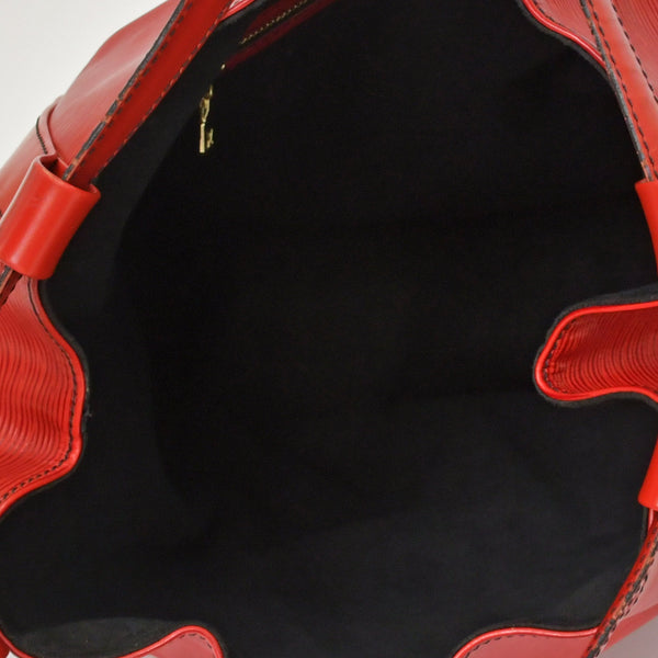 LOUIS VUITTON Epi Randonnée GM Daypack M43087 Epi Leather Gold Hardware Good Condition Used 4a000862
