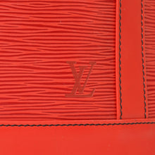 画像をギャラリービューアに読み込む, LOUIS VUITTON ルイヴィトン エピ ランドネGM デイパック M43087 エピレザー ゴールド金具 美品 中古 4a000862