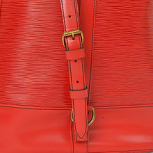 画像をギャラリービューアに読み込む, LOUIS VUITTON ルイヴィトン エピ ランドネGM デイパック M43087 エピレザー ゴールド金具 美品 中古 4a000862