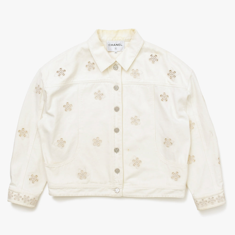 CHANEL Flower pattern denim jacket 2014 P76751V68765 Cotton White Silver hardware Size 46 Good condition Used 4a008648