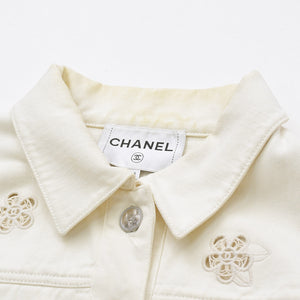 CHANEL Flower pattern denim jacket 2014 P76751V68765 Cotton White Silver hardware Size 46 Good condition Used 4a008648