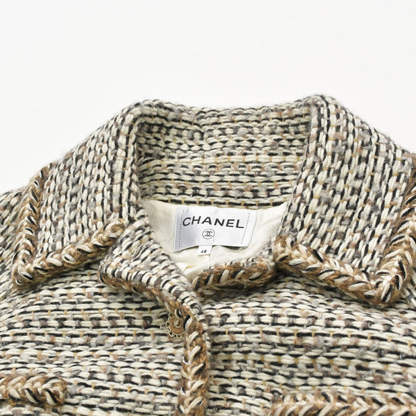 Like new CHANEL Coco Mark Button Tweed Stainless Steel Collar Coat P59951V45402 White Black Brown Size 48 Used 4a008692