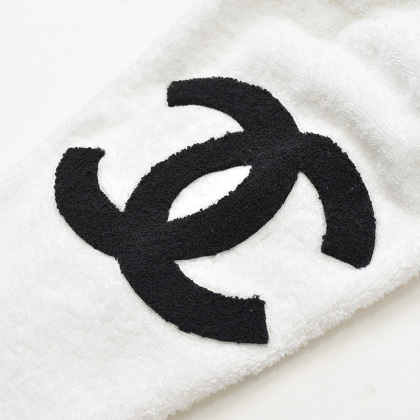 Very Good Condition CHANEL VINTAGE Vintage Pile Sweatshirt Sweatshirt Coco Mark Patch White Men's Used 4a008704