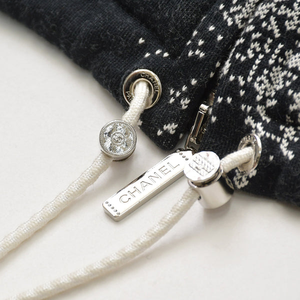 新品同様 CHANEL シャネル ココマーク ボア ジップアップパーカー スプラッシュ模様 P80197K11599 ブラック サイズL 中古 4a008726