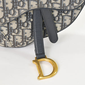 Very Good Condition Christian Dior Saddle Mini Bag Handbag M0456CTZQ Oblique Navy Used 4a000879