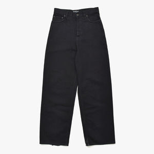 新品同様 BALENCIAGA バレンシアガ バギーデニムパンツ 675230 XSサイズ ブラック ソフトデニム ブラック金具 中古 4a008951
