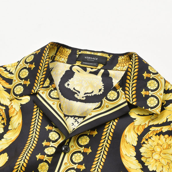 Like new VERSACE Barocco pattern short sleeve shirt Americana fit silk black yellow size 50 used 4a008973