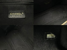 画像をギャラリービューアに読み込む, 極美品 CHANEL シャネル ボストンバッグ ボーリングボストンバック キャビアスキン 8番台 ブラック ゴールド金具 中古 4b009130