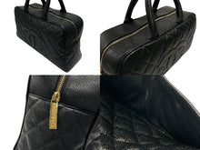 画像をギャラリービューアに読み込む, 極美品 CHANEL シャネル ボストンバッグ ボーリングボストンバック キャビアスキン 8番台 ブラック ゴールド金具 中古 4b009130